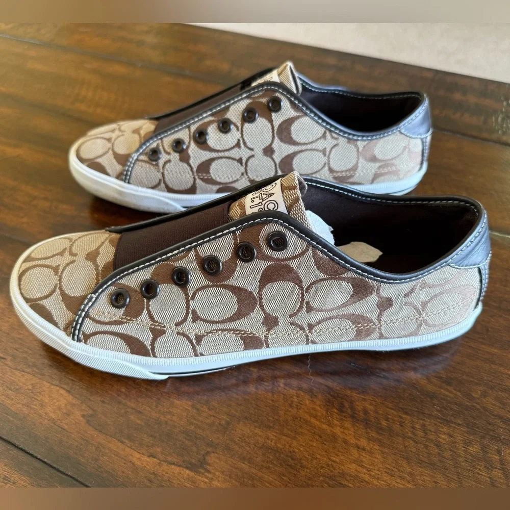 Vintage Coach Bev Signature Logo Jacquard Slip-On Sneakers - Picture 3 of 7